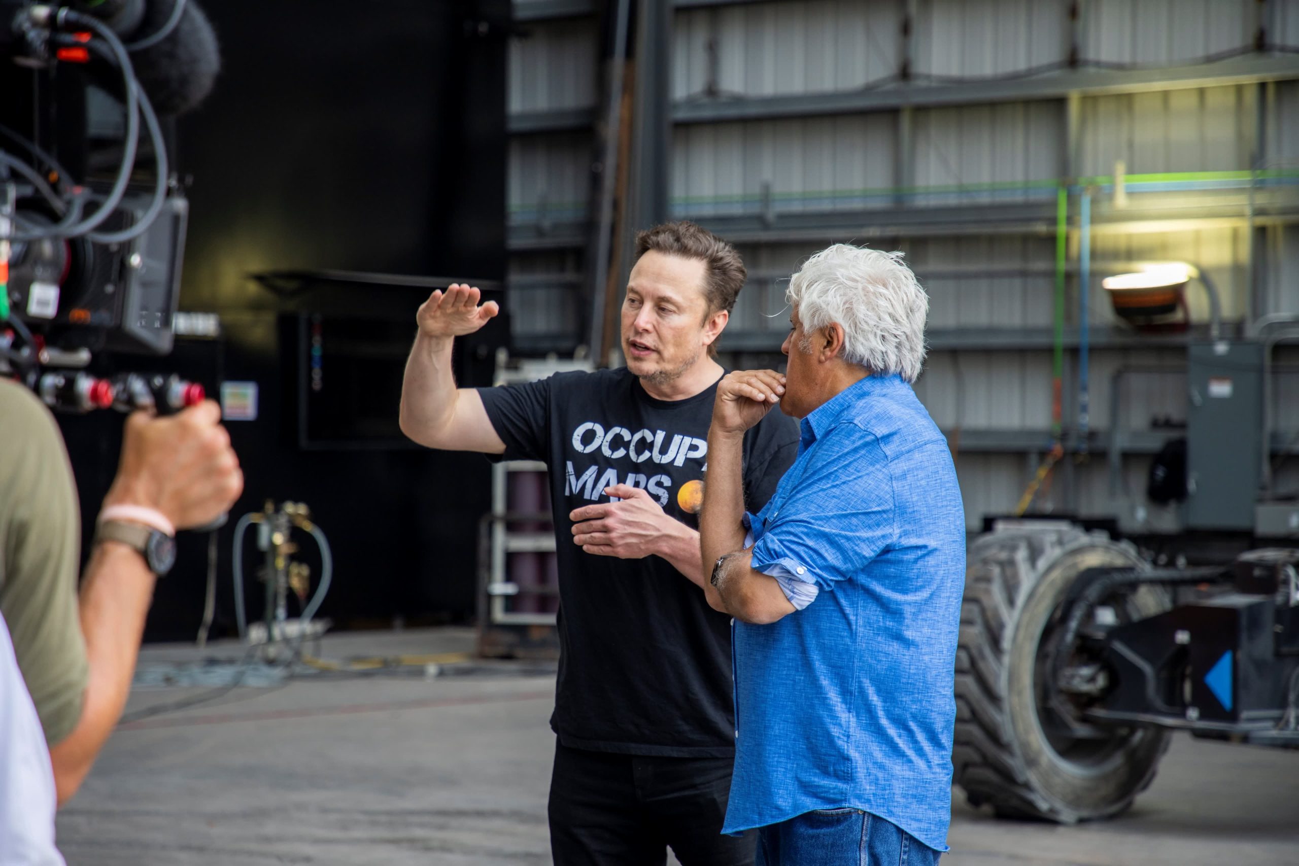 Jay Leno’s Mind Blown After He Tours SpaceX with Elon Musk