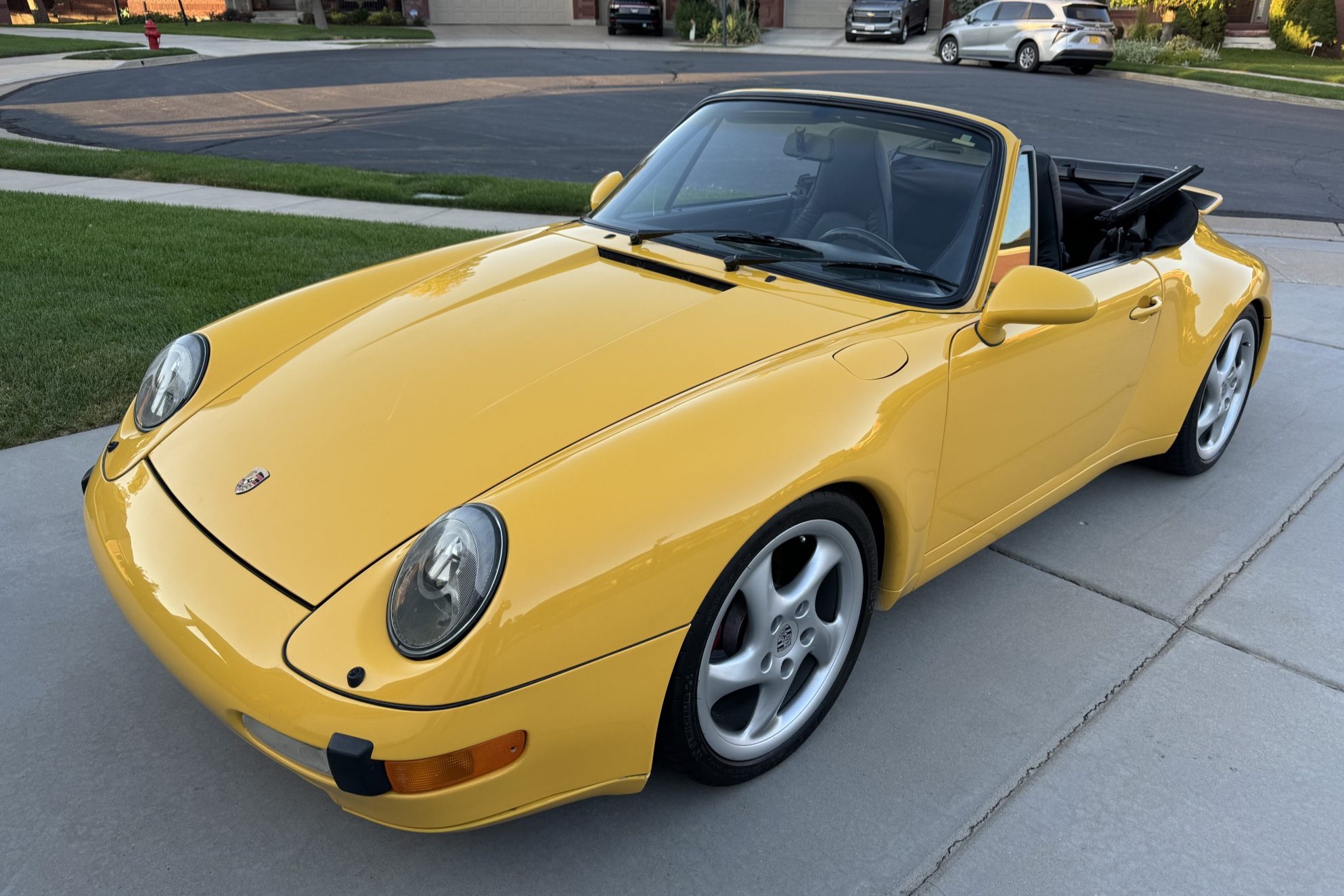 No Reserve: 993-Style 1987 Porsche 911 Carrera Cabriolet G50 for sale on BaT Auctions – ending October 10 (Lot #166,279)